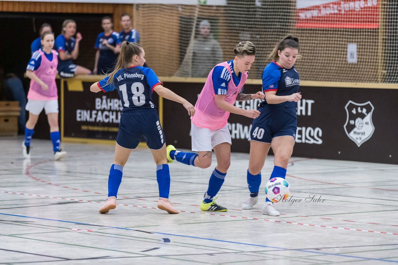 Bild 398 - VR Bank Cup Horst
